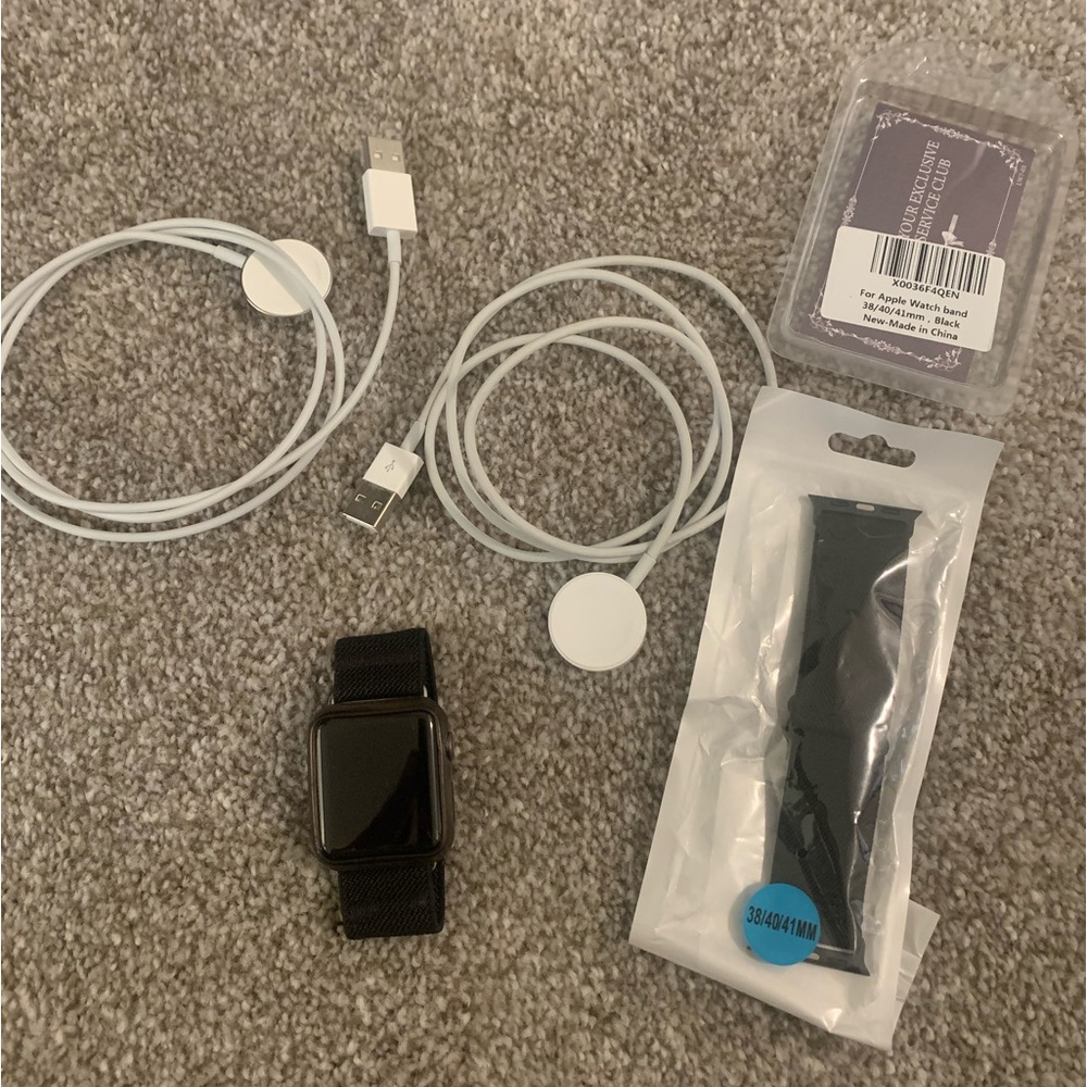 Apple Watch 3 + accessories